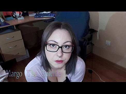 ❤️ Seksuali mergina su akiniais giliai čiulpia dildo į kamerą ❤️ Porno prie porno lt.nomescriativos.top ☑